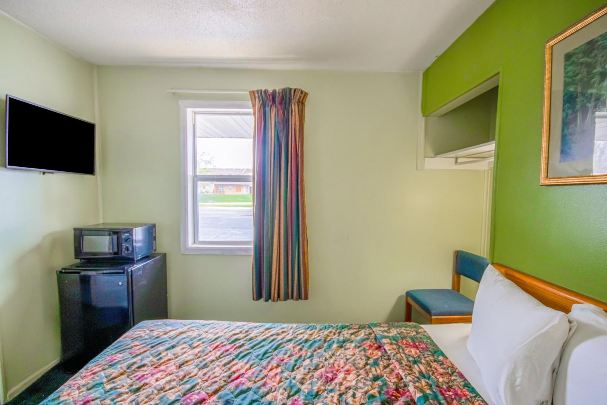 Oyo Travelier Motel Macon 외부 사진