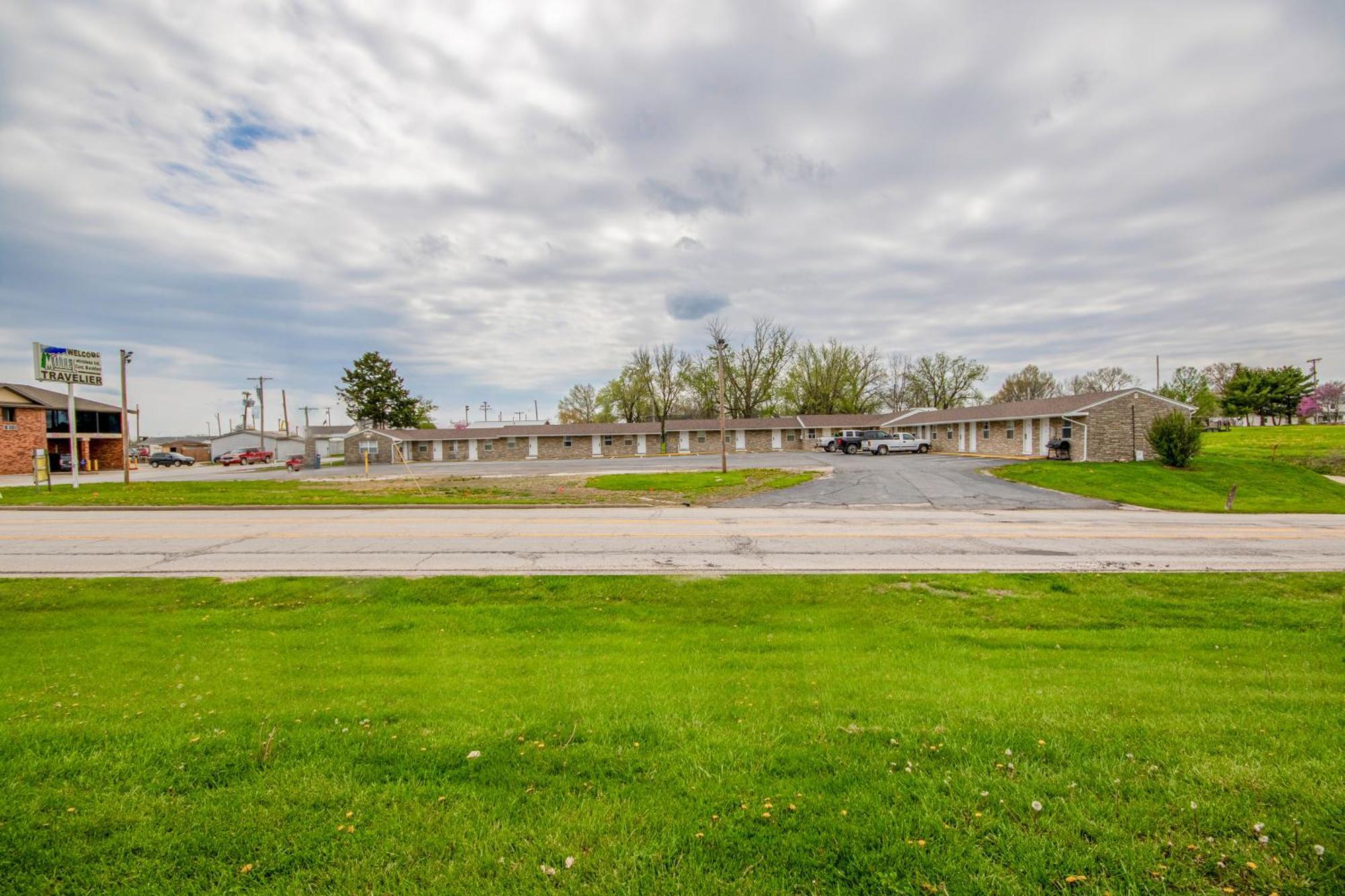 Oyo Travelier Motel Macon 외부 사진