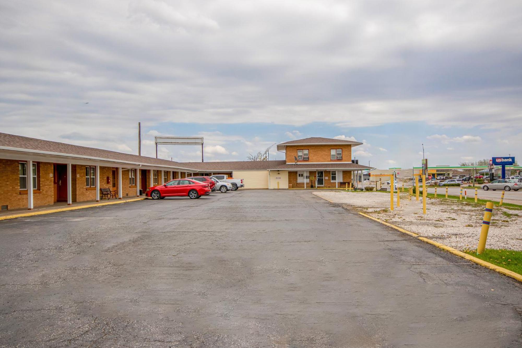 Oyo Travelier Motel Macon 외부 사진